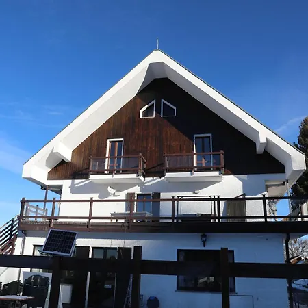 酒店 卡萨德拉尼夫酒店 *