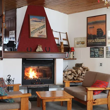 卡萨德拉尼夫酒店 * 斯特雷萨