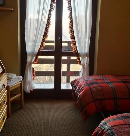 酒店 卡萨德拉尼夫酒店 *